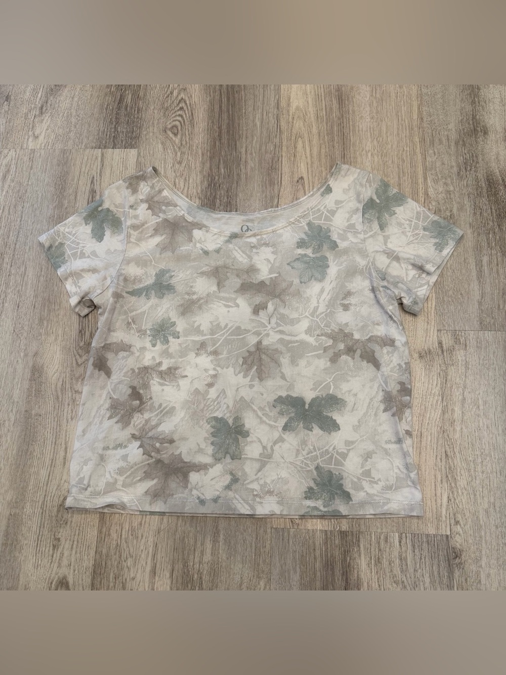 Organic Generation 100% Cotton Leaf Print Tee Size Medium Nature Inspired